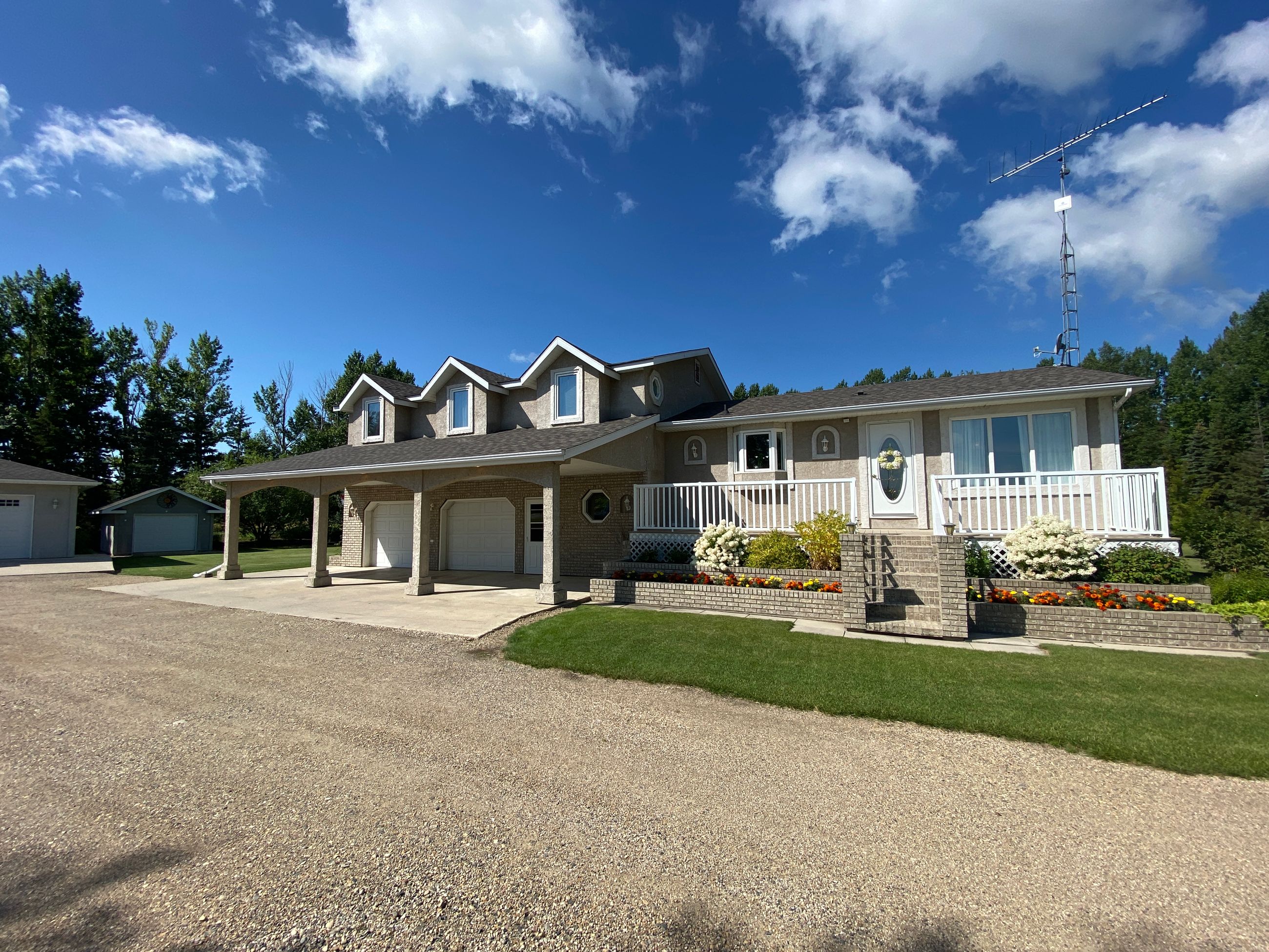 NE 29 25 28 W1, Roblin Manitoba Ace Real Estate & Insurance Services